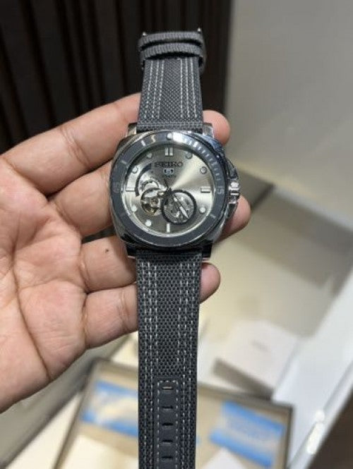SEIKO WATCH X-33