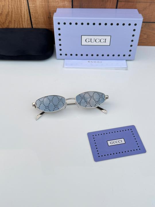 Gucc 32827 silver monogram