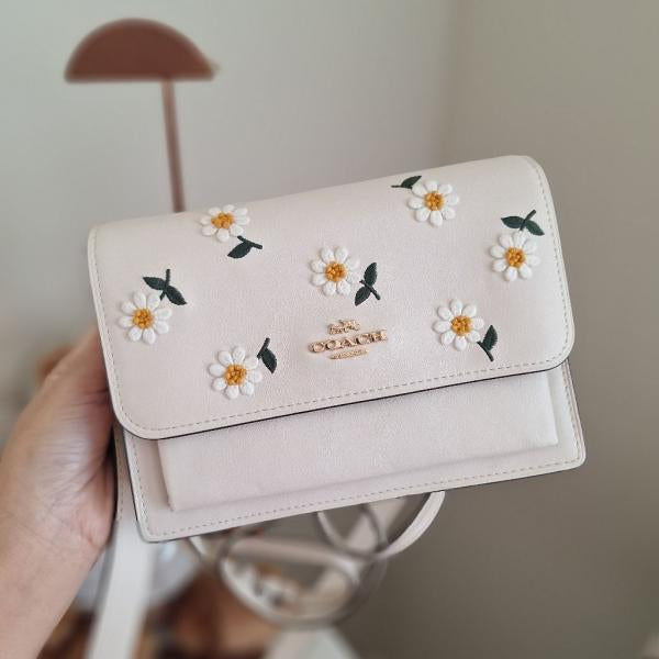 coac daisy Klare Crossbody Bag In Signature Canvas 951