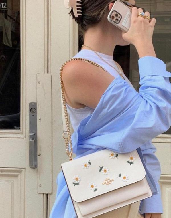 coac daisy Klare Crossbody Bag In Signature Canvas 951