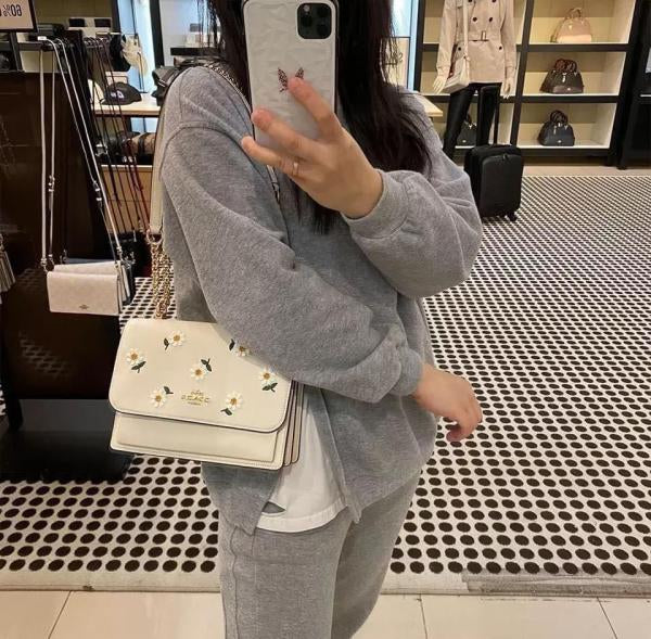 coac daisy Klare Crossbody Bag In Signature Canvas 951