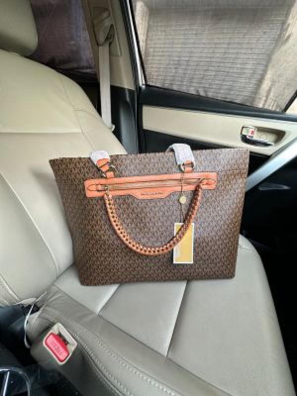 Michael mk Sullivan Side Cut Tote Bag With Dust Bag 6368